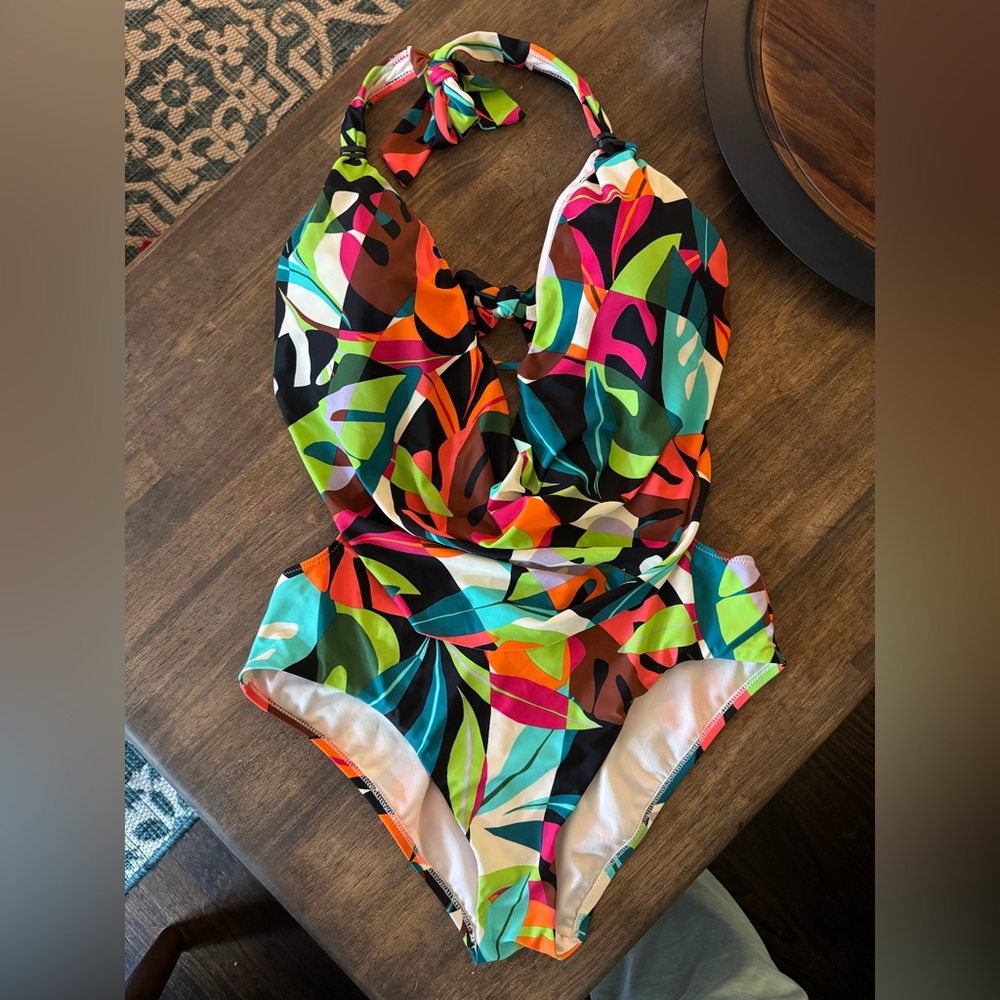Bar III Tropical Dreams Bathing Suit Size: L NWT